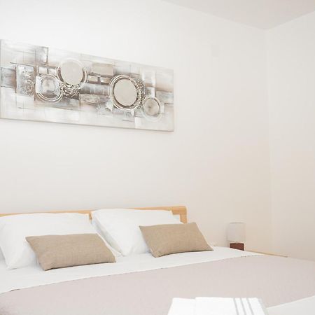 Apartmani Cimerman Krk Town Exteriör bild